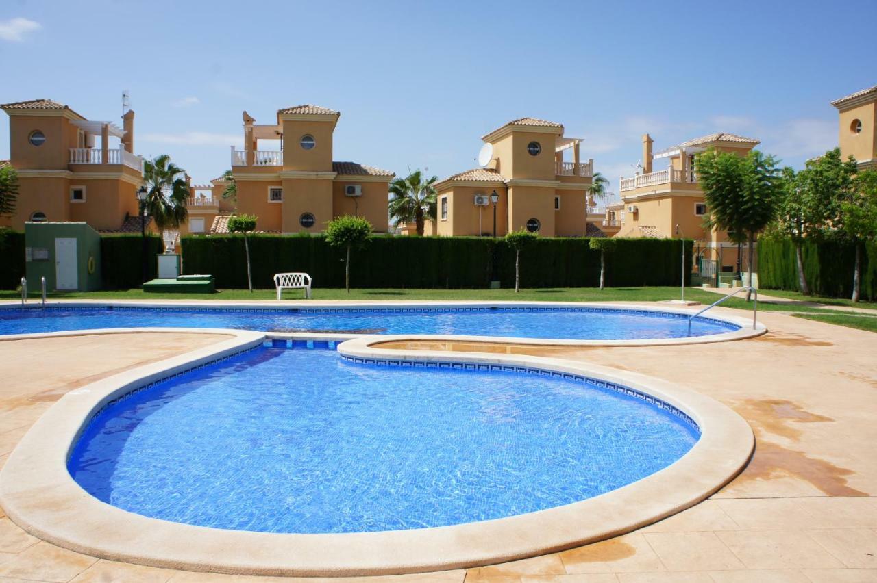 Villa Las Tres Perlas Алгорфа Екстериор снимка